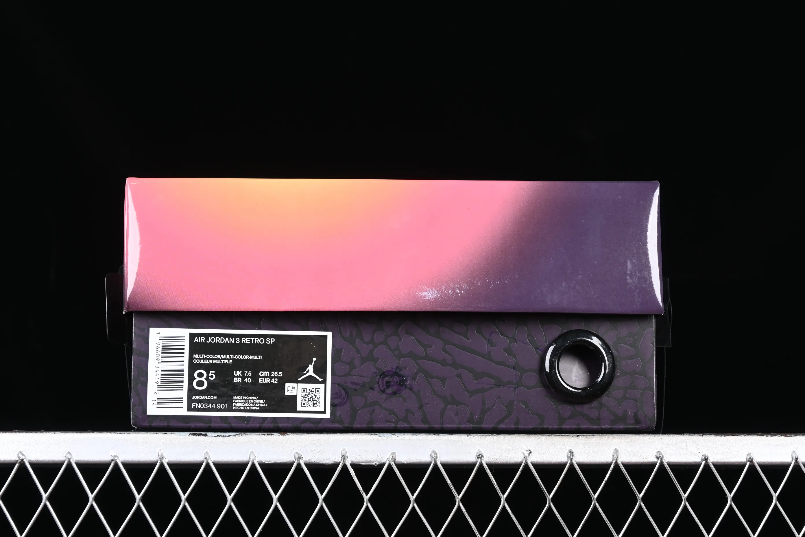 All categories Air Jordan Jordan series basketball shoes Air Jordan 3 L version J.Balvin x Air Jordan 3 Retro AJ3 Joe 3 rainbow gradient FN0344-901